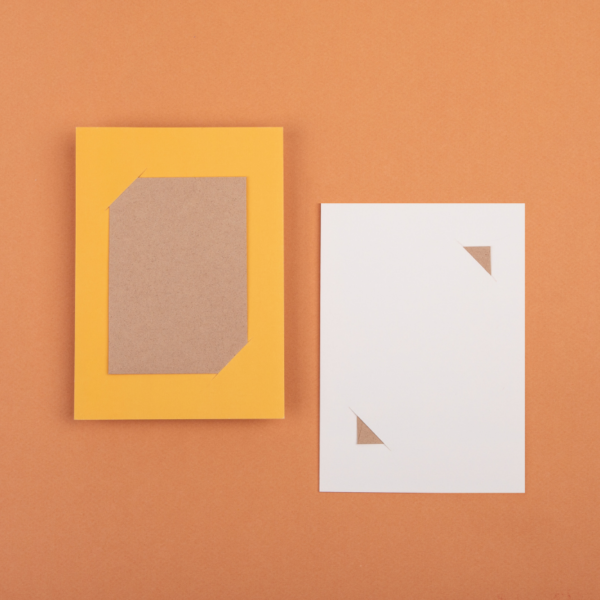 Carte de correspondance jaune